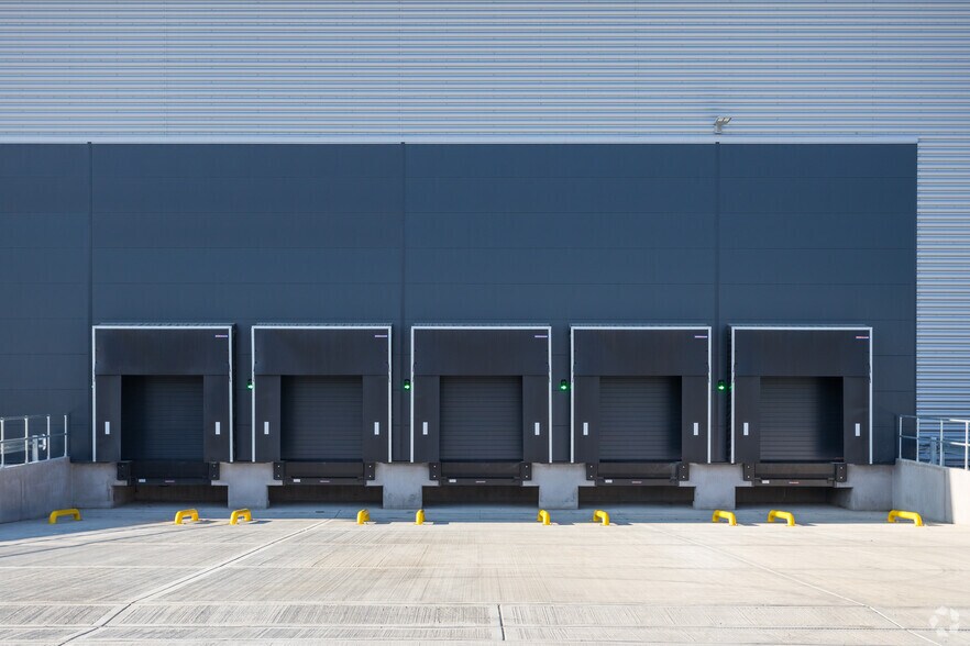 Rennie Dr, Dartford, KEN Industrial For Lease