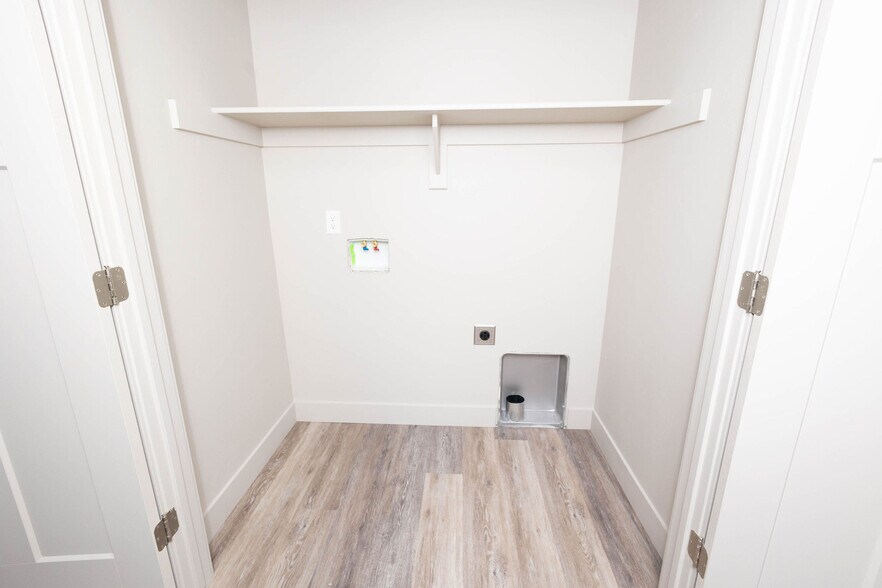 More Photos Of 6327 N Freedom Rd, Idaho Falls Apartments For Sale