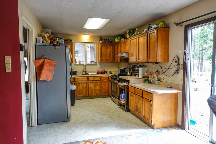 More Photos Of 6409 Kangaroo Creek Rd, Gazelle Land For Sale
