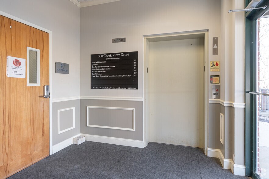 More Photos Of 300 Creek View Rd, Newark Office For Lease