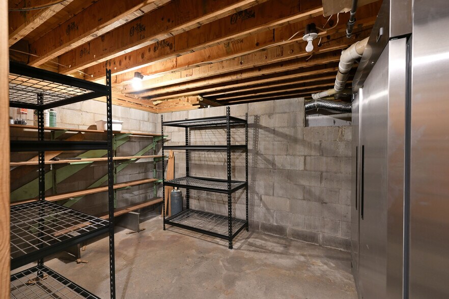 More Photos Of 23694 Clam Lake Rd, Clam Lake Restaurant For Sale