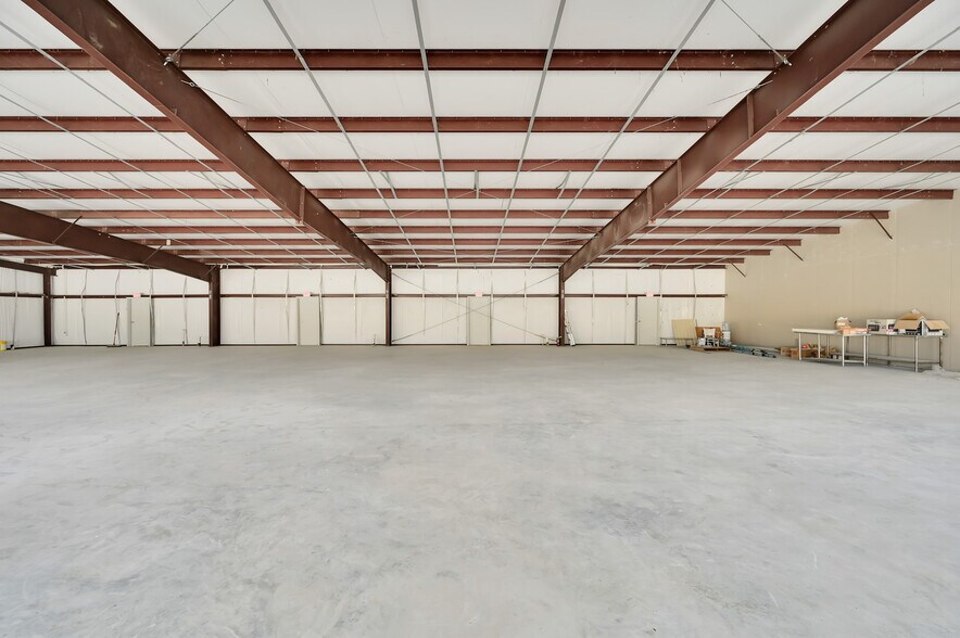 More Photos Of 22453 W. Farm to Market 1097, Montgomery Storefront Retail Office For Lease