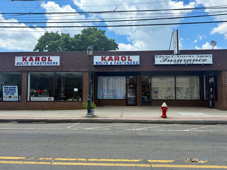 More Photos Of 25 Main St, East Rockaway Storefront For Sale