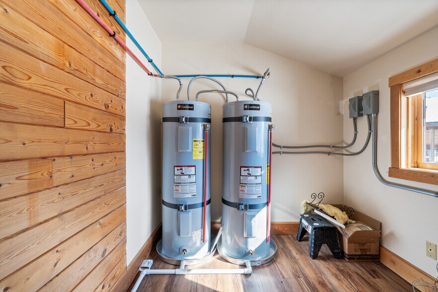 More Photos Of 1845 Hodgson Rd, Whitefish Hotel For Sale