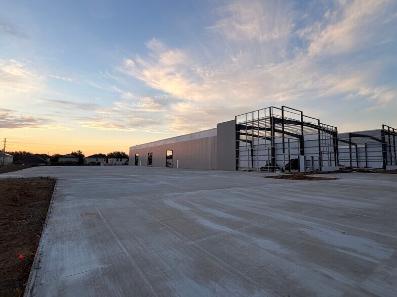 More Photos Of 0 Hufsmith Kohrville Rd, Tomball Unknown For Lease