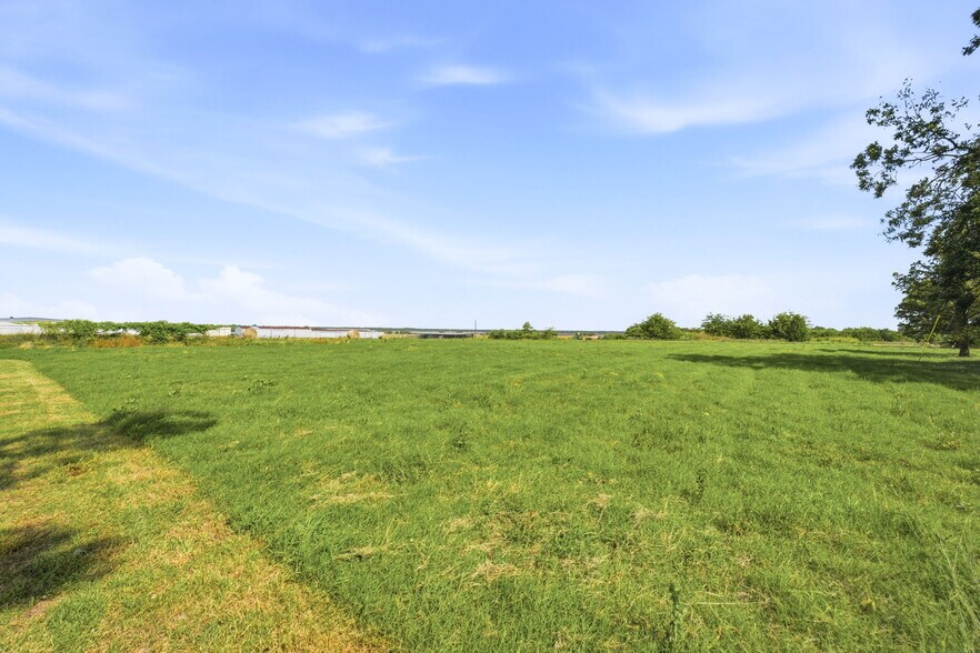 More Photos Of 1421 Airport Rd, Sulphur Springs Land For Sale