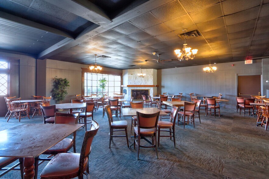 More Photos Of 1978 Route 5 & 20, Waterloo Township Restaurant For Lease