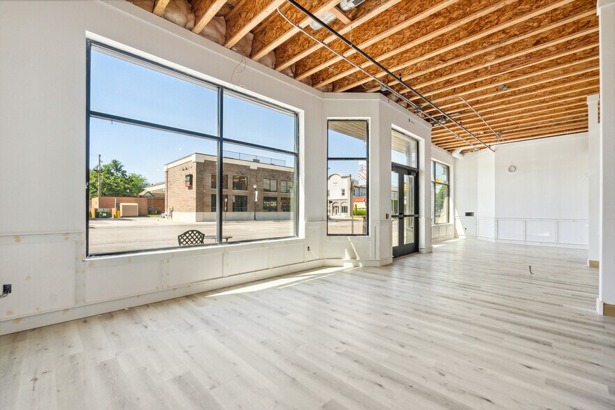 More Photos Of 120 N Bridge St, Linden Storefront Retail Office For Lease