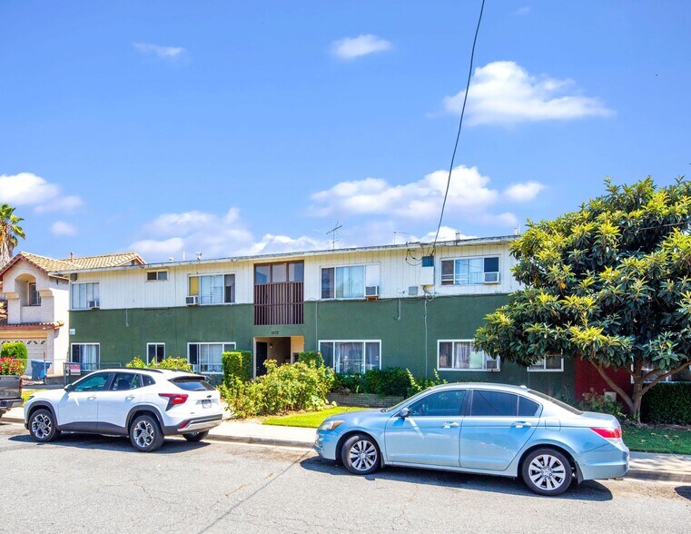 More Photos Of 1072 W Wilson St, Pomona Apartments For Sale