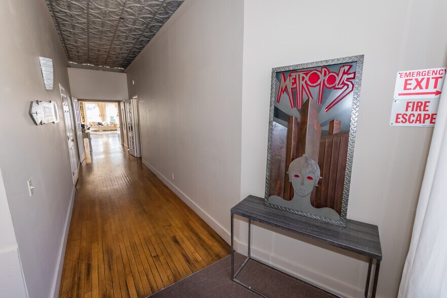 More Photos Of 35 Main St, Bisbee Restaurant For Sale