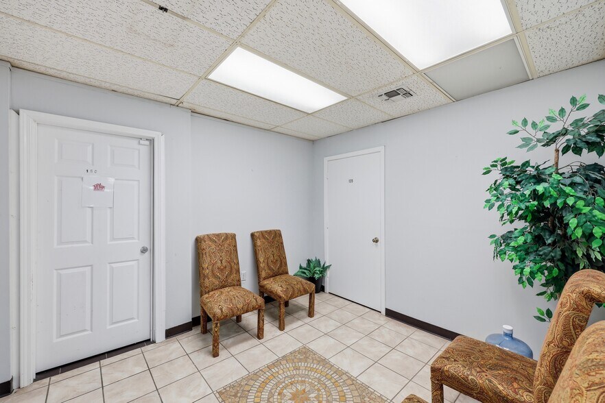 More Photos Of 4795 Mcwillie Dr, Jackson Office For Sale