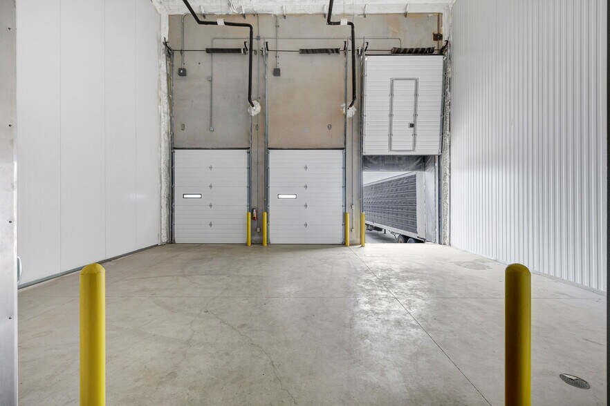 More Photos Of 9342 SE Loop 410, San Antonio Refrigeration Cold Storage For Lease
