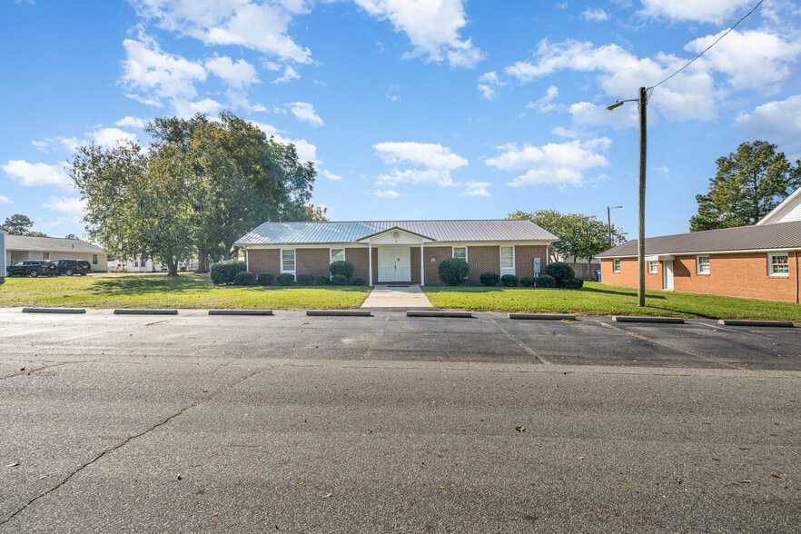 More Photos Of 178 Railroad st, Coats Religious Facility For Sale