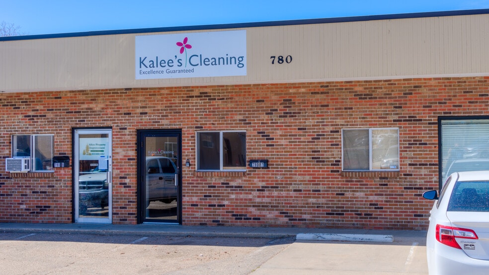 More Photos Of 776 W Baseline Rd, Lafayette Warehouse For Lease