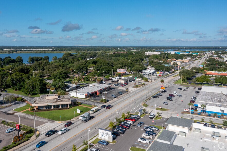 More Photos Of 514 Cypress Gardens Blvd, Winter Haven General Retail For Lease