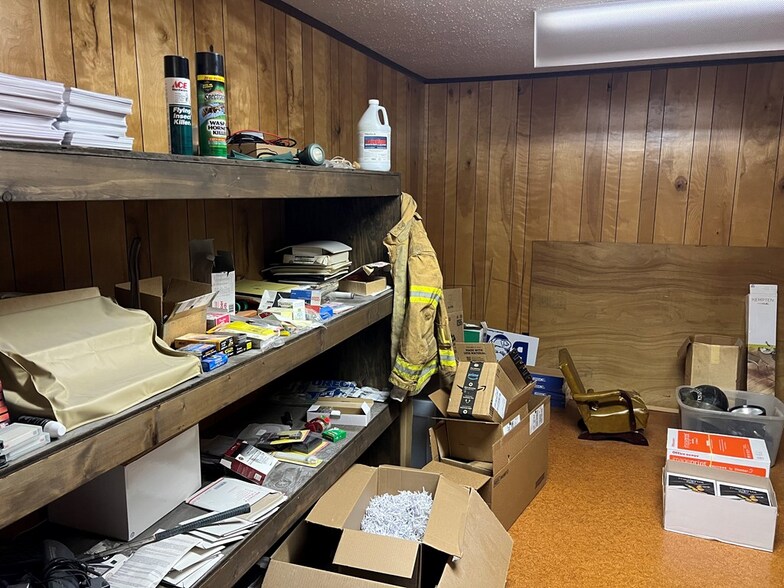 More Photos Of 409 3rd St, Kentwood Office Residential For Sale