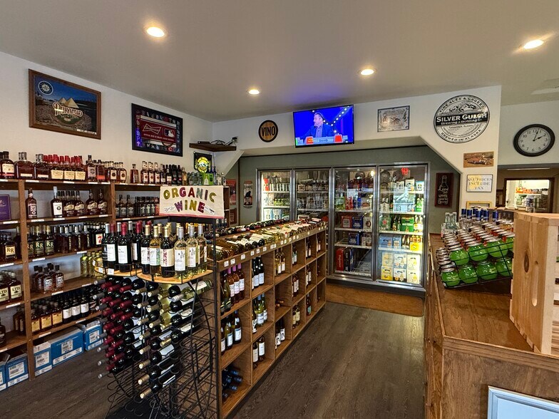 More Photos Of 51815 Kenai Spur Hwy, Kenai General Retail For Sale