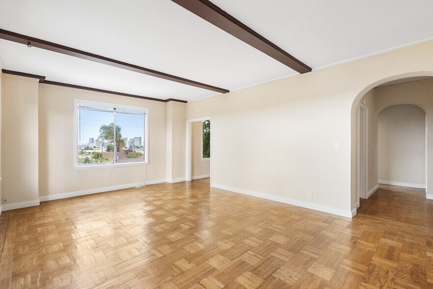 More Photos Of 1001 Warfield Ave, Oakland Apartments For Sale