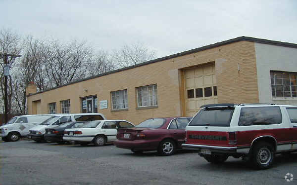 Primary Photo Of 50 Thayer Rd, Waltham Warehouse For Lease