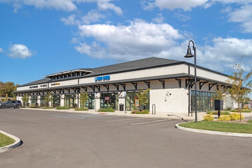 More Photos Of 15966 Spring Mill Rd, Westfield Unknown For Lease