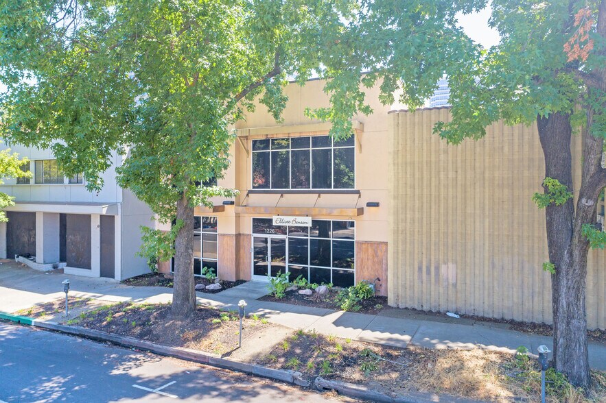 More Photos Of 1226 H St, Sacramento Office For Sale