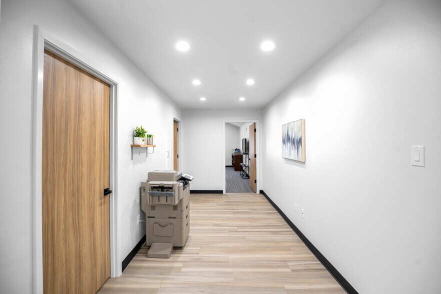 More Photos Of 2001 Tulane Dr, Lufkin Medical For Sale