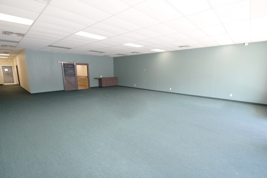 More Photos Of 6999-7011 Mill Rd, Brecksville Unknown For Sale