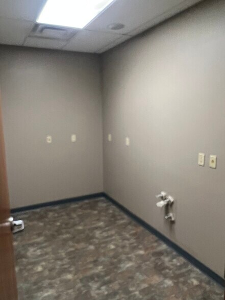 More Photos Of 3310 Professional Park Dr, Owensboro Medical For Lease