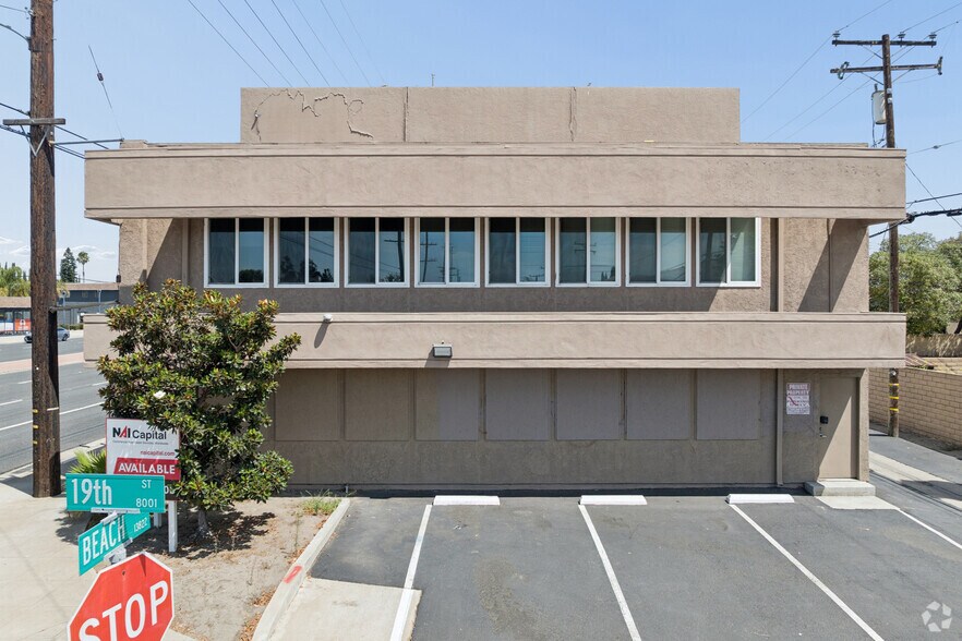 More Photos Of 13822 Beach Blvd, Westminster Office For Sale