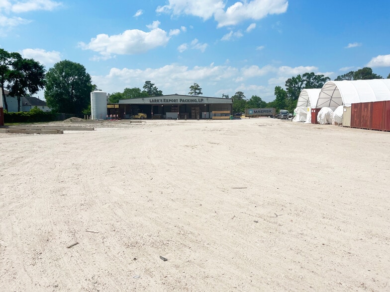 More Photos Of 4402 Theiss Rd, Humble Warehouse For Lease