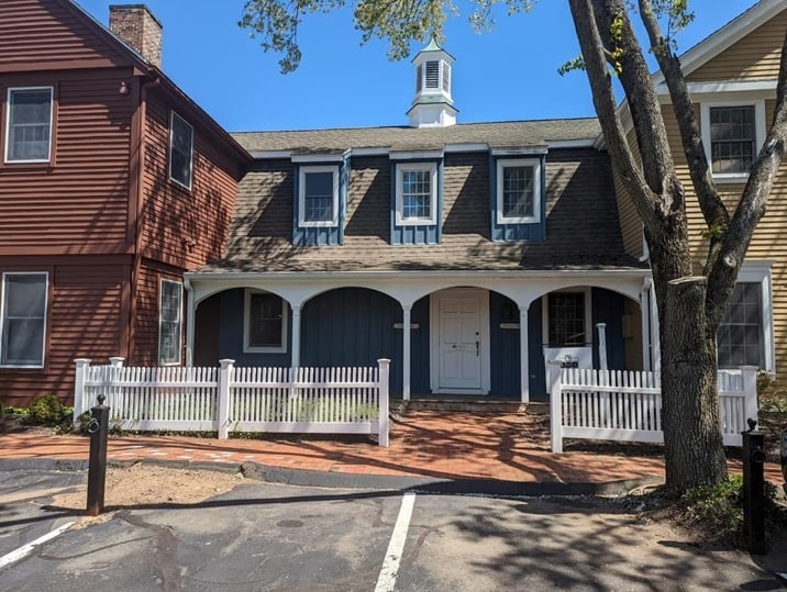 More Photos Of 250 State St, North Haven Office For Lease