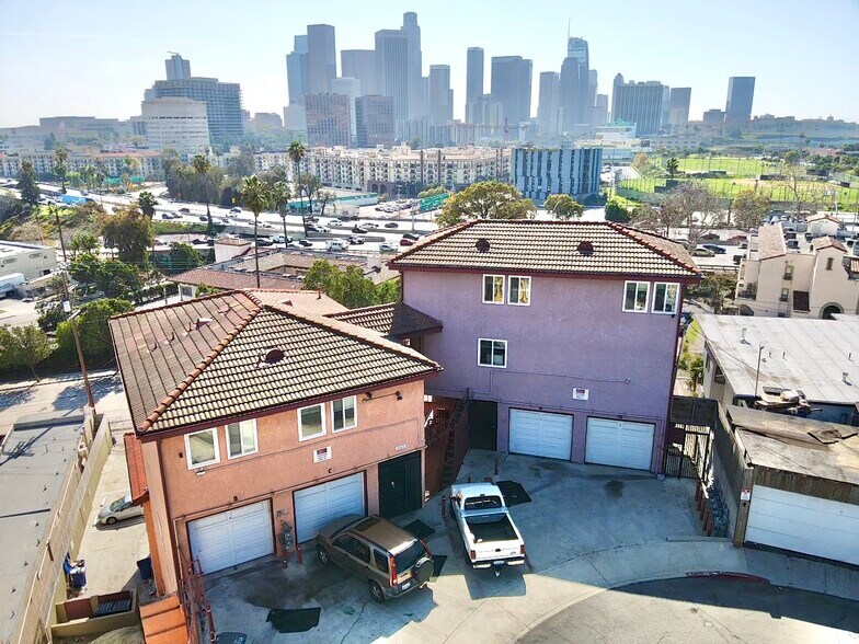 More Photos Of 1111-1121 Sunvue Pl, Los Angeles Apartments For Sale