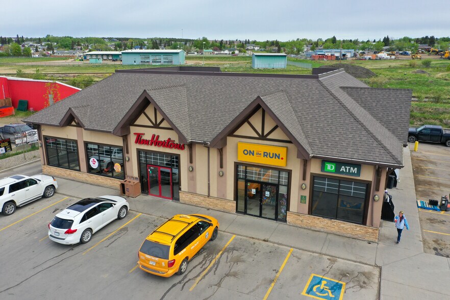 More Photos Of Alaska Avenue, Dawson Creek General Retail For Sale