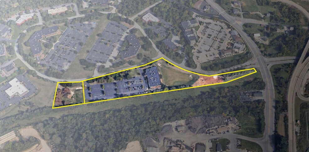More Photos Of 83 General Warren Blvd, Malvern Office For Sale