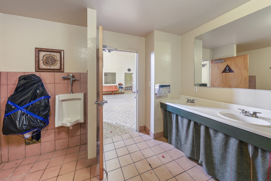 More Photos Of , Banning Specialty For Sale