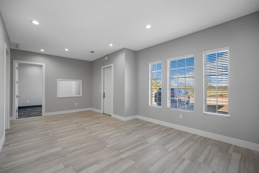 More Photos Of 8212 Liberty Grove Rd, Rowlett Medical For Sale