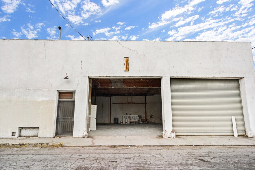 More Photos Of 741 E Compton Blvd, Compton Storefront For Lease