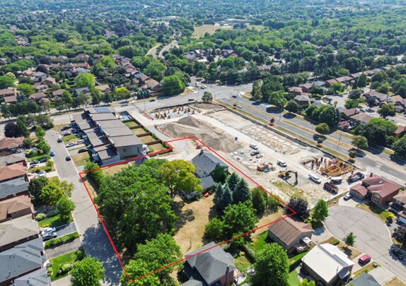 More Photos Of 780 Garden St, Whitby Office Residential For Sale