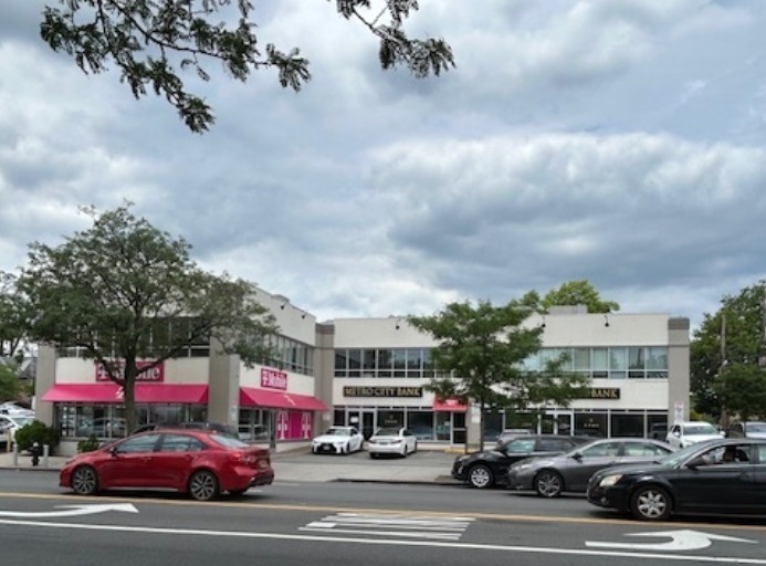 Primary Photo Of 215-45 Northern Blvd, Bayside Freestanding For Lease