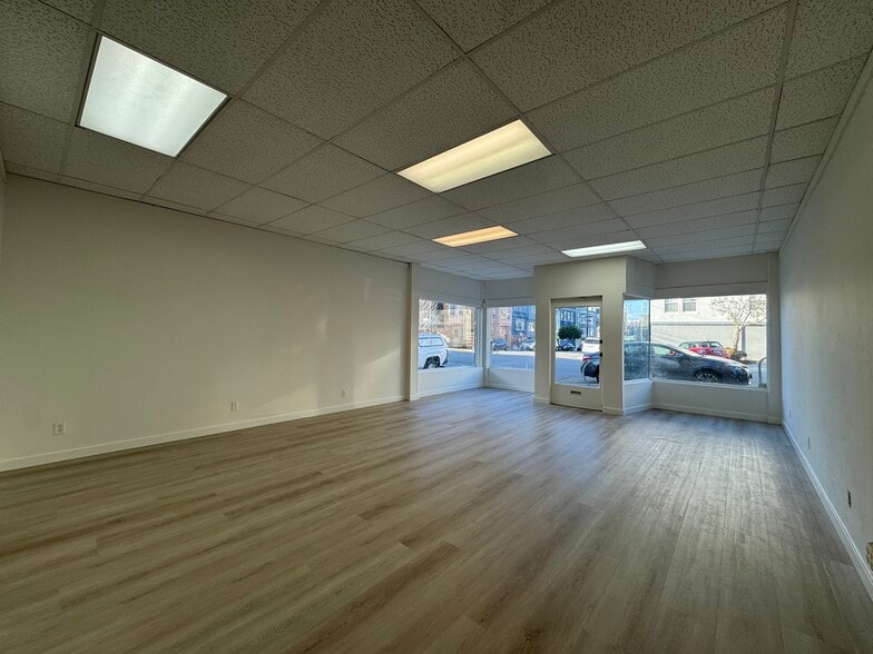 More Photos Of 1551-1555 Clement St, San Francisco Storefront Retail Residential For Lease