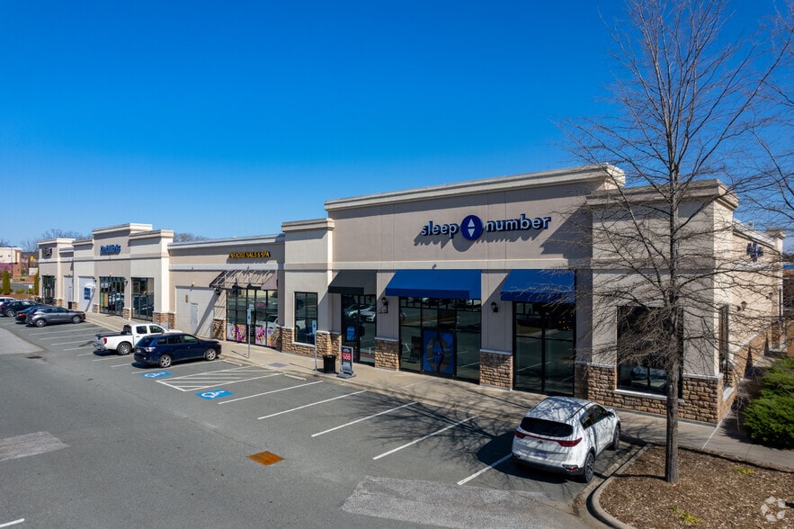 More Photos Of 1080 Piper Ln, Burlington Unknown For Lease