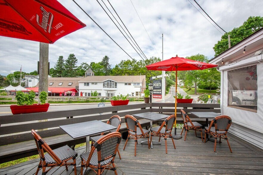 More Photos Of 28 Union St, Boothbay Harbor Restaurant For Sale