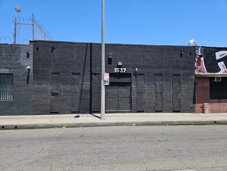 Primary Photo Of 1537 E Washington Blvd, Los Angeles Warehouse For Lease