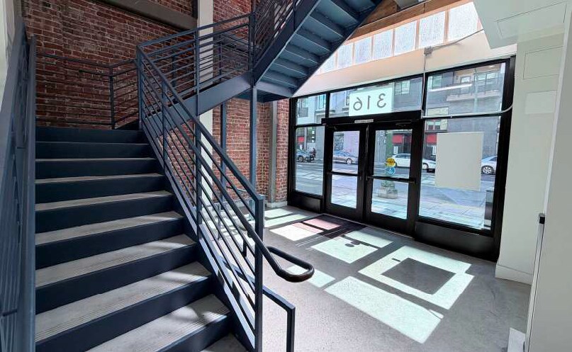 More Photos Of 316 12th St, Oakland Apartments For Lease