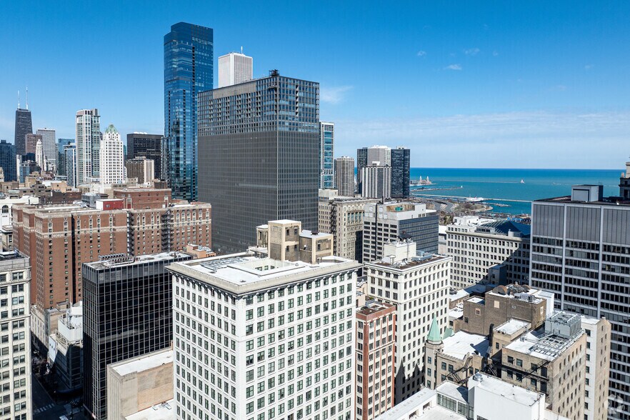 More Photos Of 55 E Monroe St, Chicago Office Residential For Lease