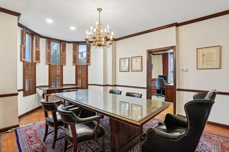 More Photos Of 101 S Washington St, Rockville Office For Sale