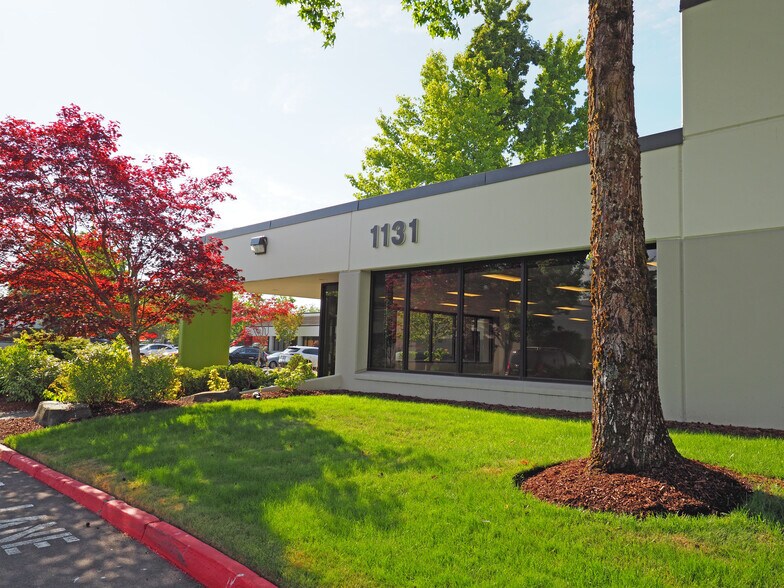 More Photos Of 1131 SW 7th St, Renton Office For Sale