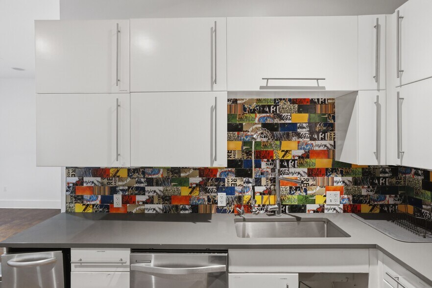 More Photos Of 122 E Randolph Ave, Enid Storefront Retail Residential For Sale