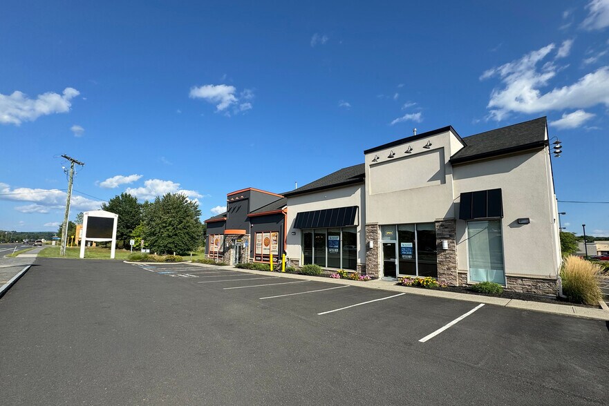 More Photos Of 379 Russell St, Hadley General Retail For Sale