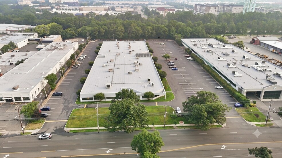 More Photos Of , Garden City Office For Sale